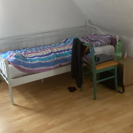 Monteurwohnung In Apartmán Rommerskirchen