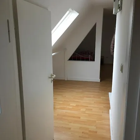 Monteurwohnung In Rommerskirchen *