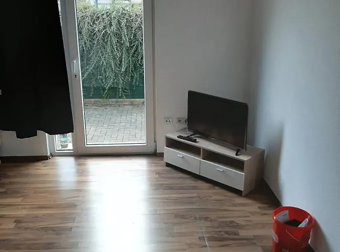 Monteurwohnung In *